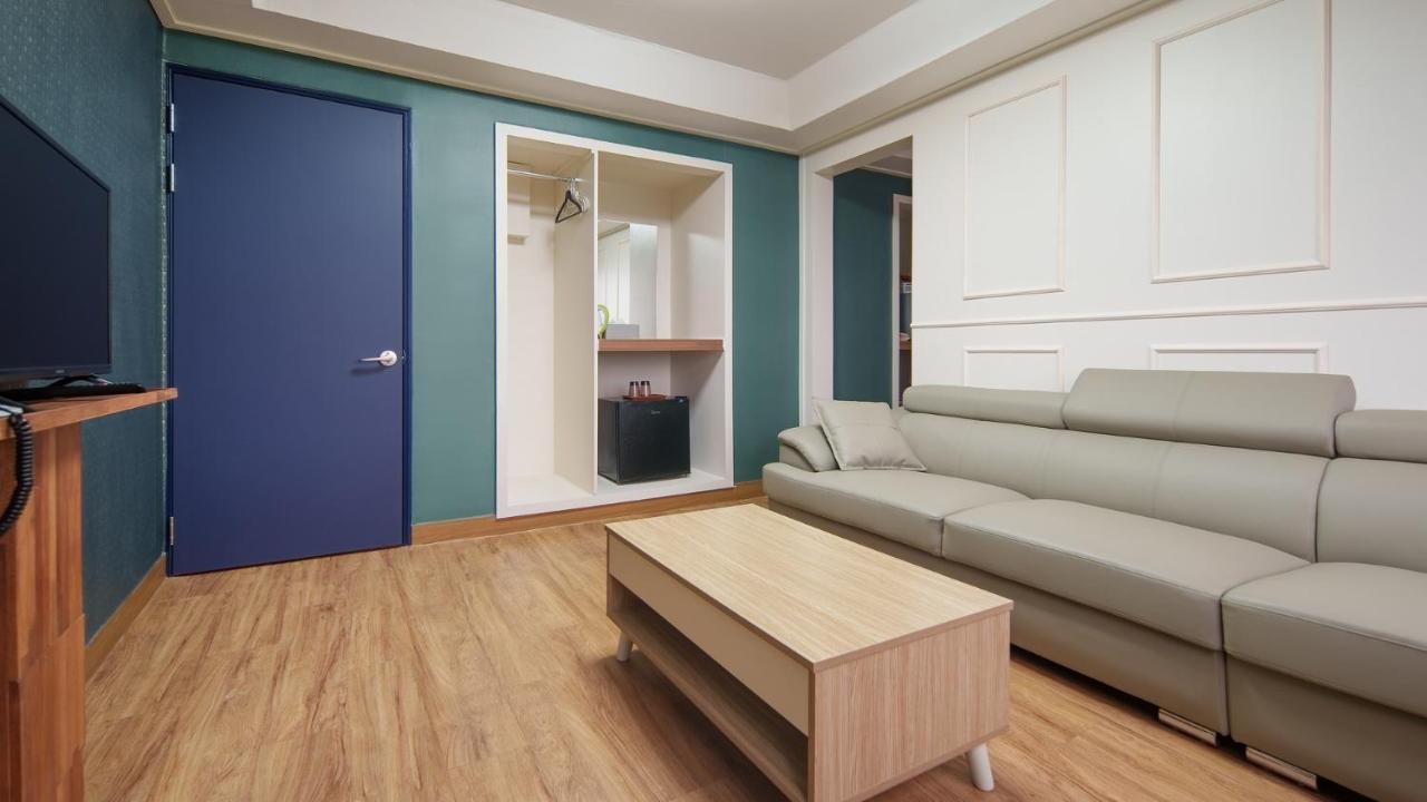 Hiker Hotel Jeju Eksteriør billede