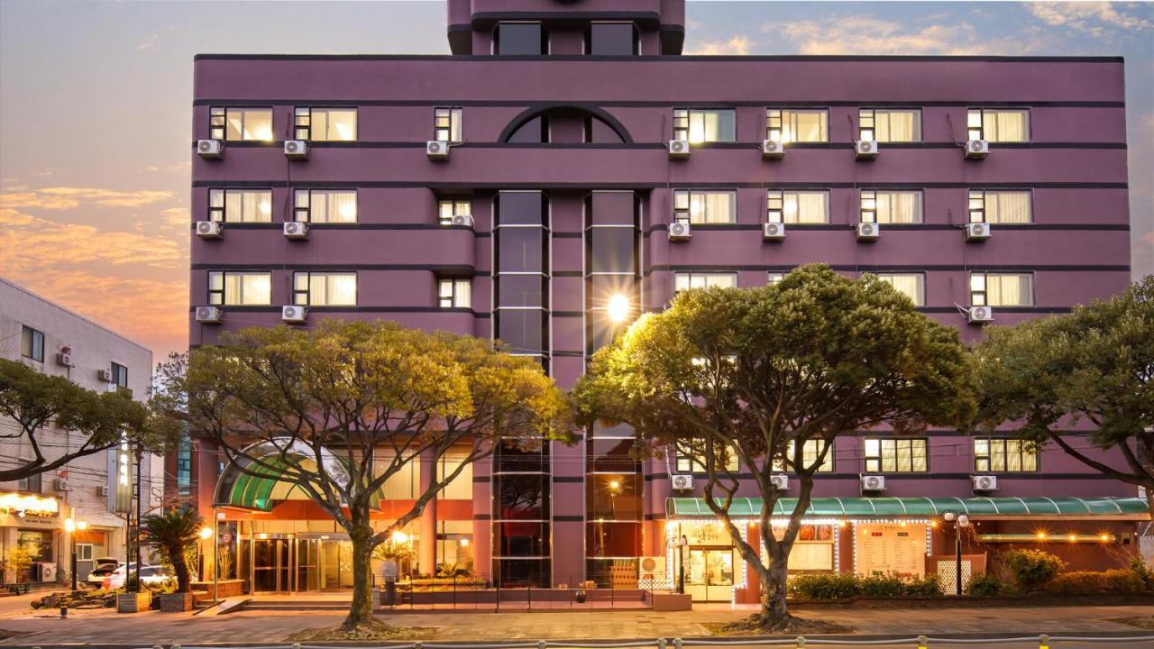 Hiker Hotel Jeju Eksteriør billede