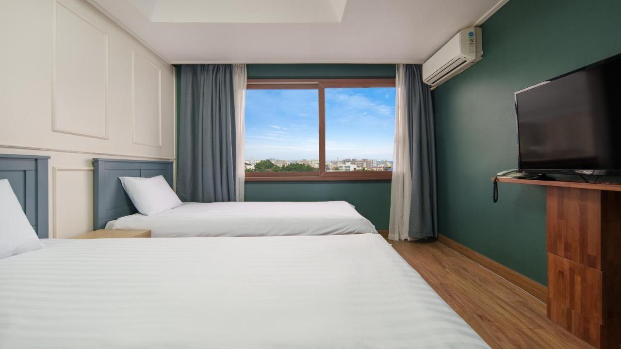 Hiker Hotel Jeju Eksteriør billede