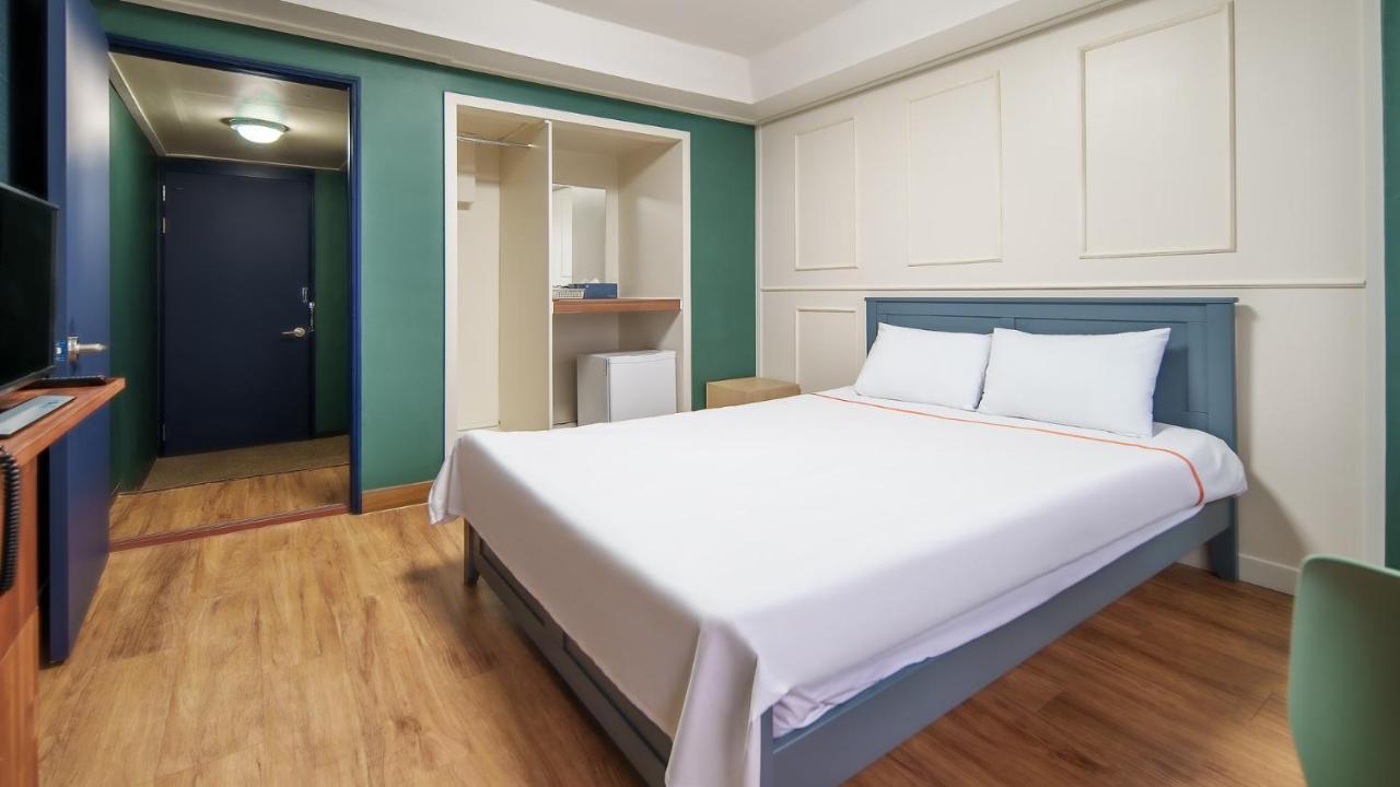 Hiker Hotel Jeju Eksteriør billede