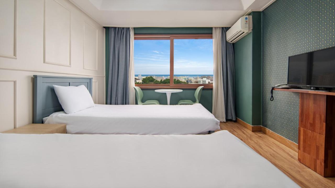 Hiker Hotel Jeju Eksteriør billede