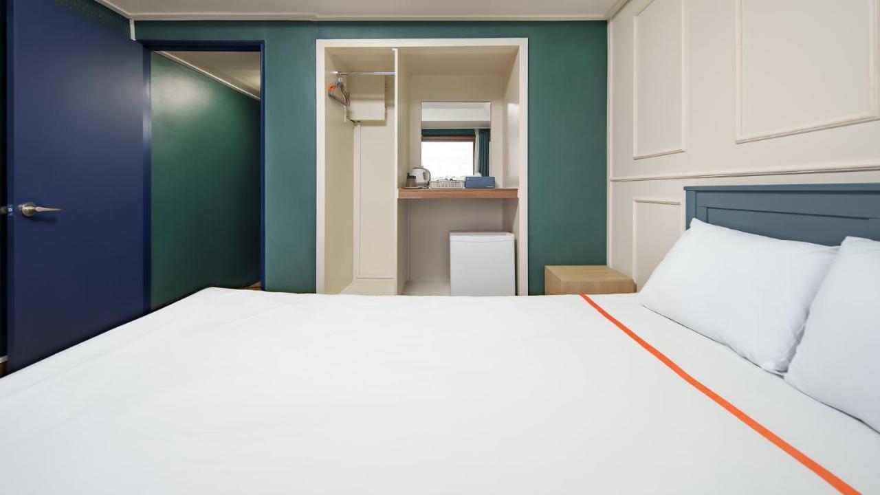 Hiker Hotel Jeju Eksteriør billede
